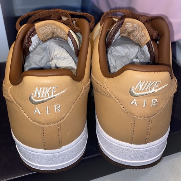 AIR FORCE 1’s QS - Picture 5 of 6